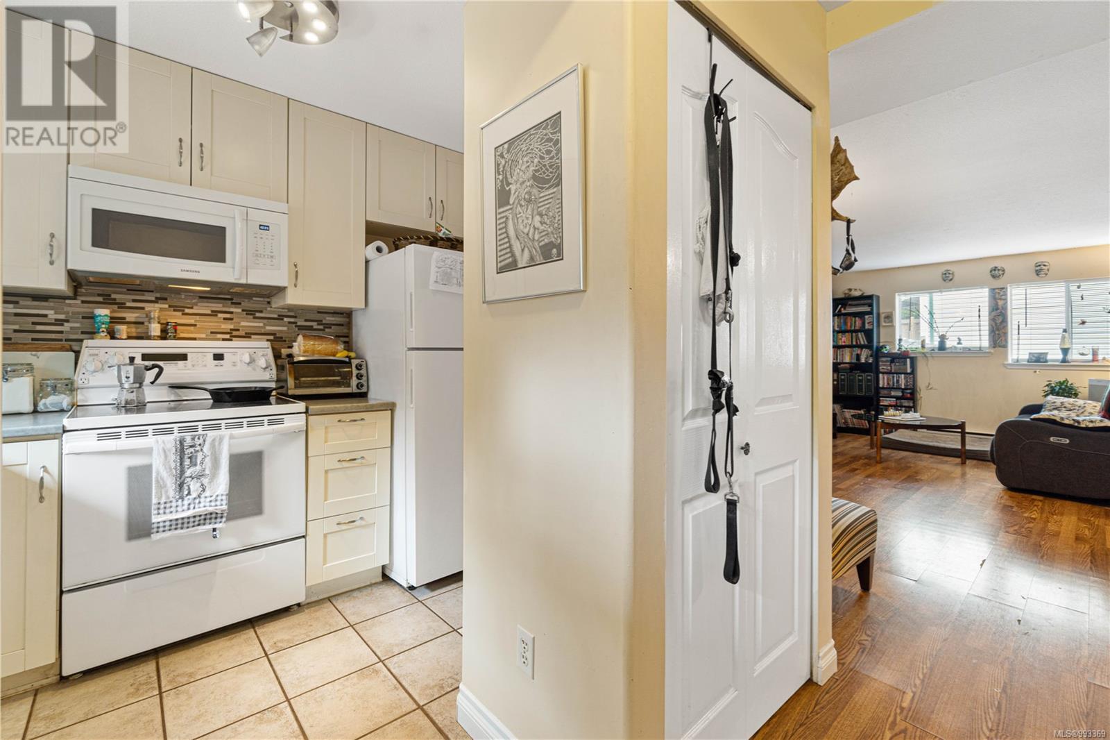 1 68 Mill St, Nanaimo real estate listing 993369