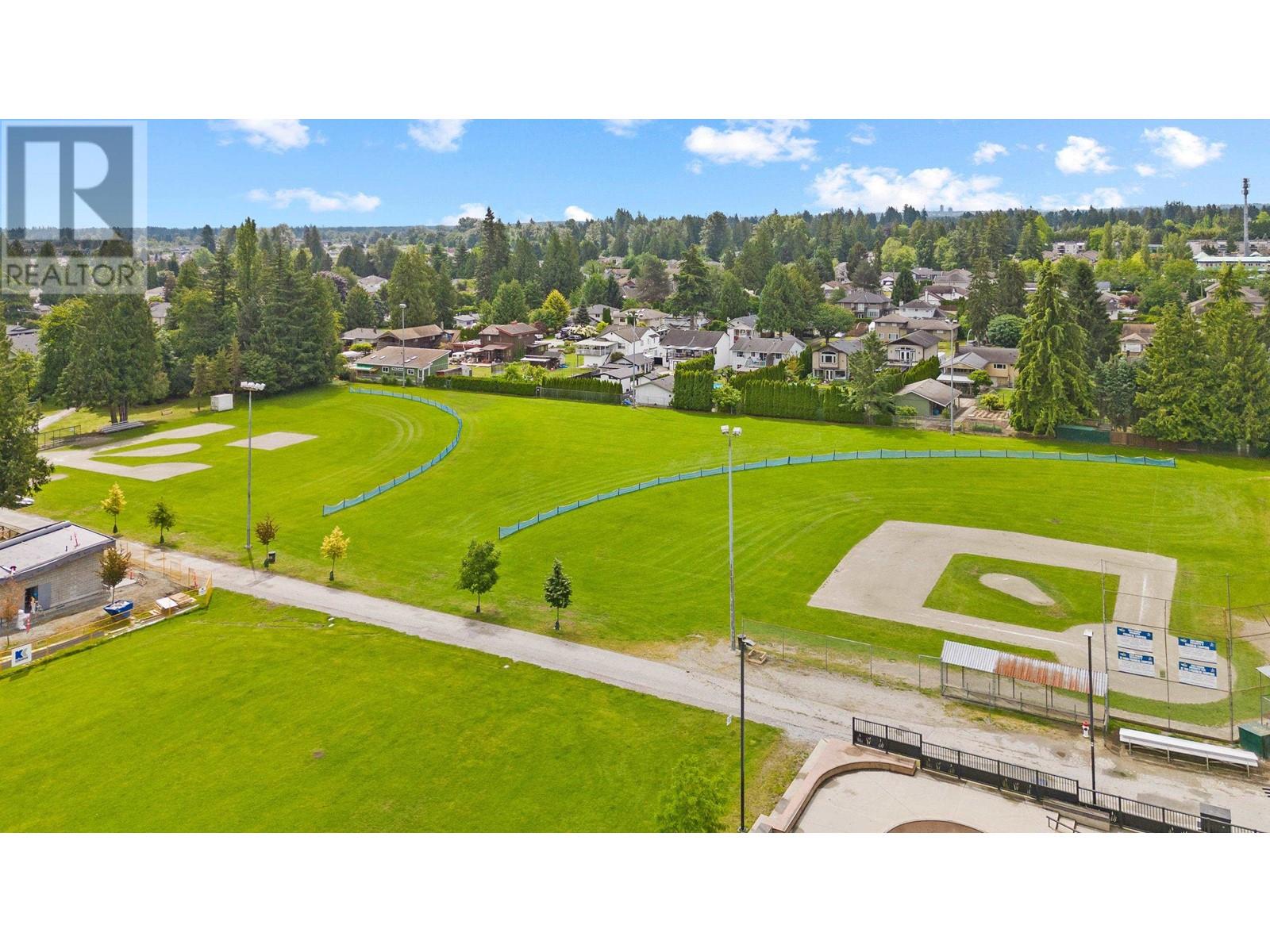 306 12464 191B STREET, Pitt Meadows real estate listing R2982849