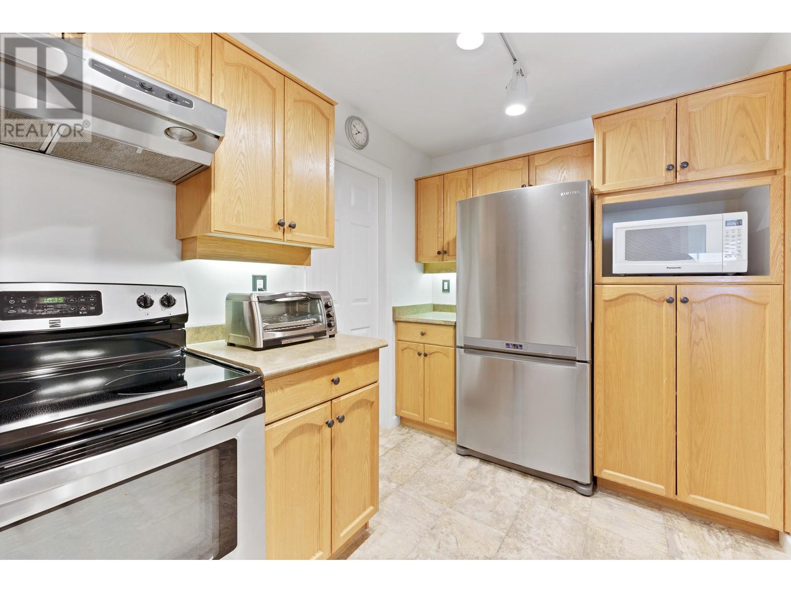 306 12464 191B STREET, Pitt Meadows real estate listing R2982849