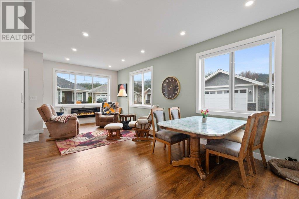 Photo 13 of 1330 10 Street Sw Unit 17, Salmon Arm BC