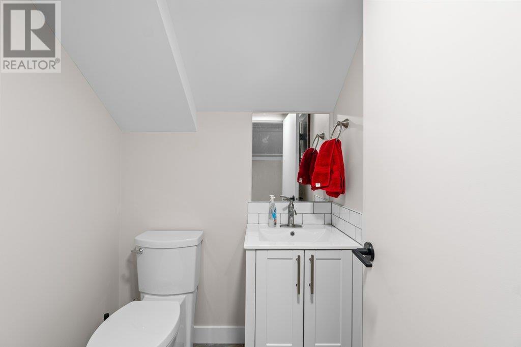 Photo 56 of 1330 10 Street Sw Unit 17, Salmon Arm BC