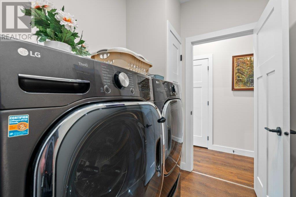 Photo 10 of 1330 10 Street Sw Unit 17, Salmon Arm BC