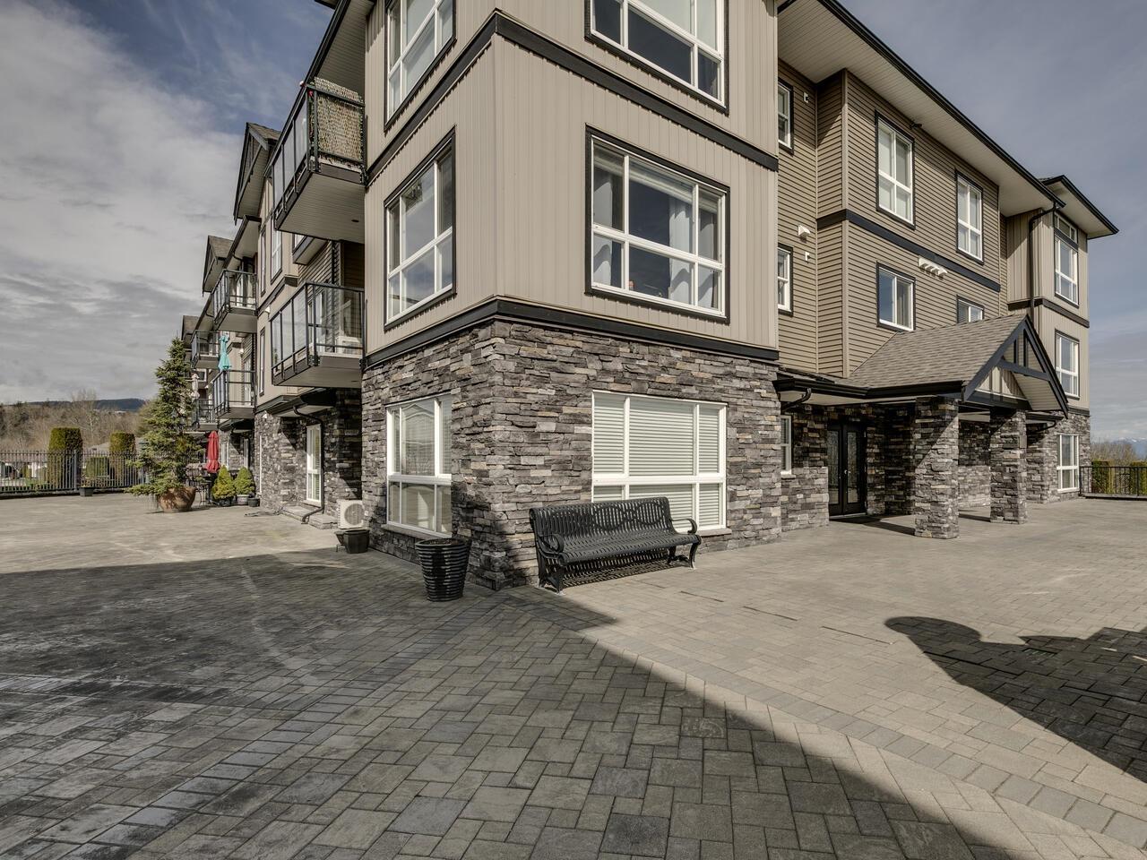 B303 33755 7TH AVENUE, Mission real estate listing R2956447