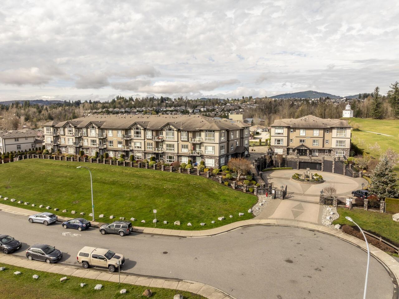 B303 33755 7TH AVENUE, Mission real estate listing R2956447