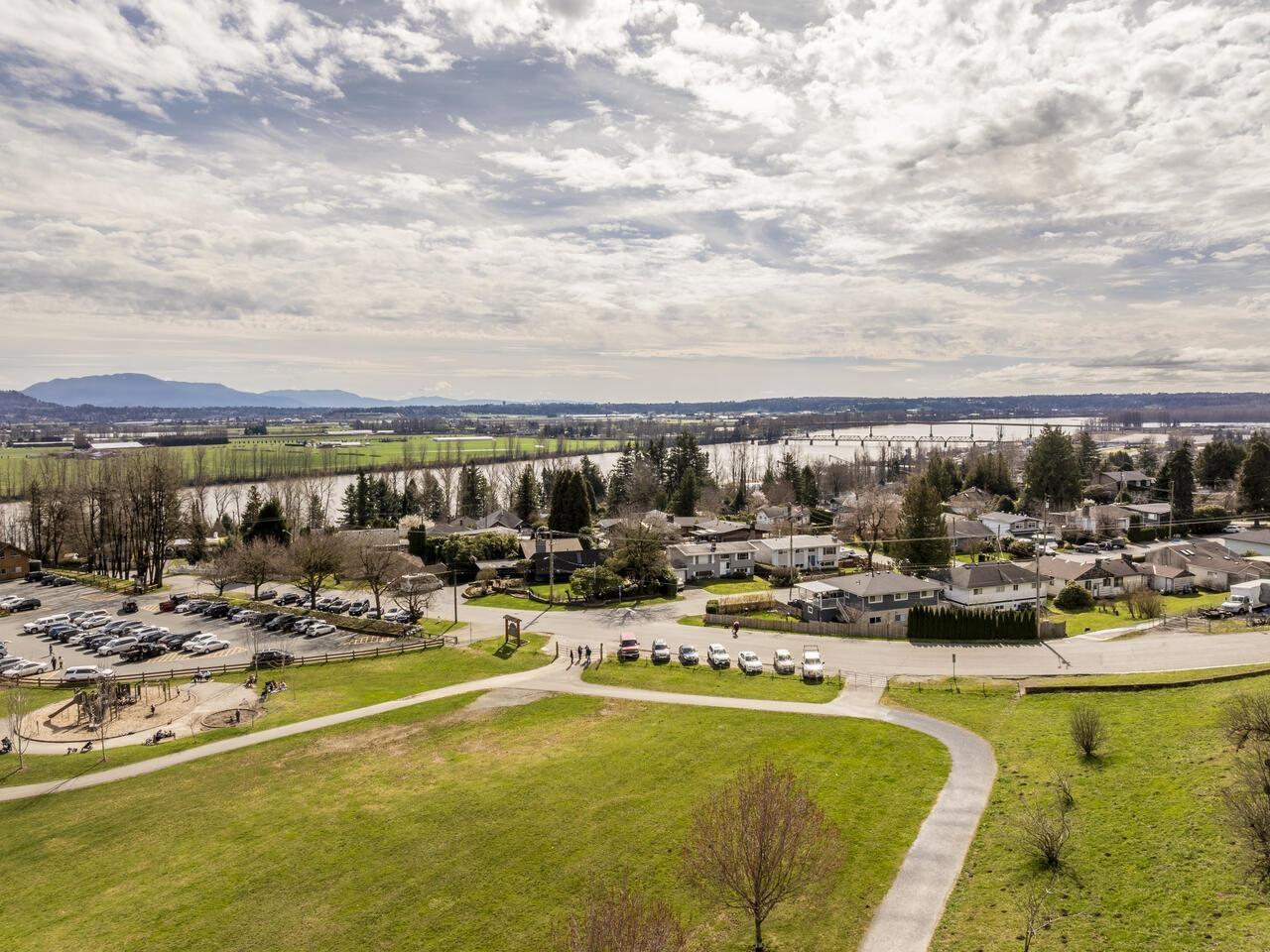 B303 33755 7TH AVENUE, Mission real estate listing R2956447