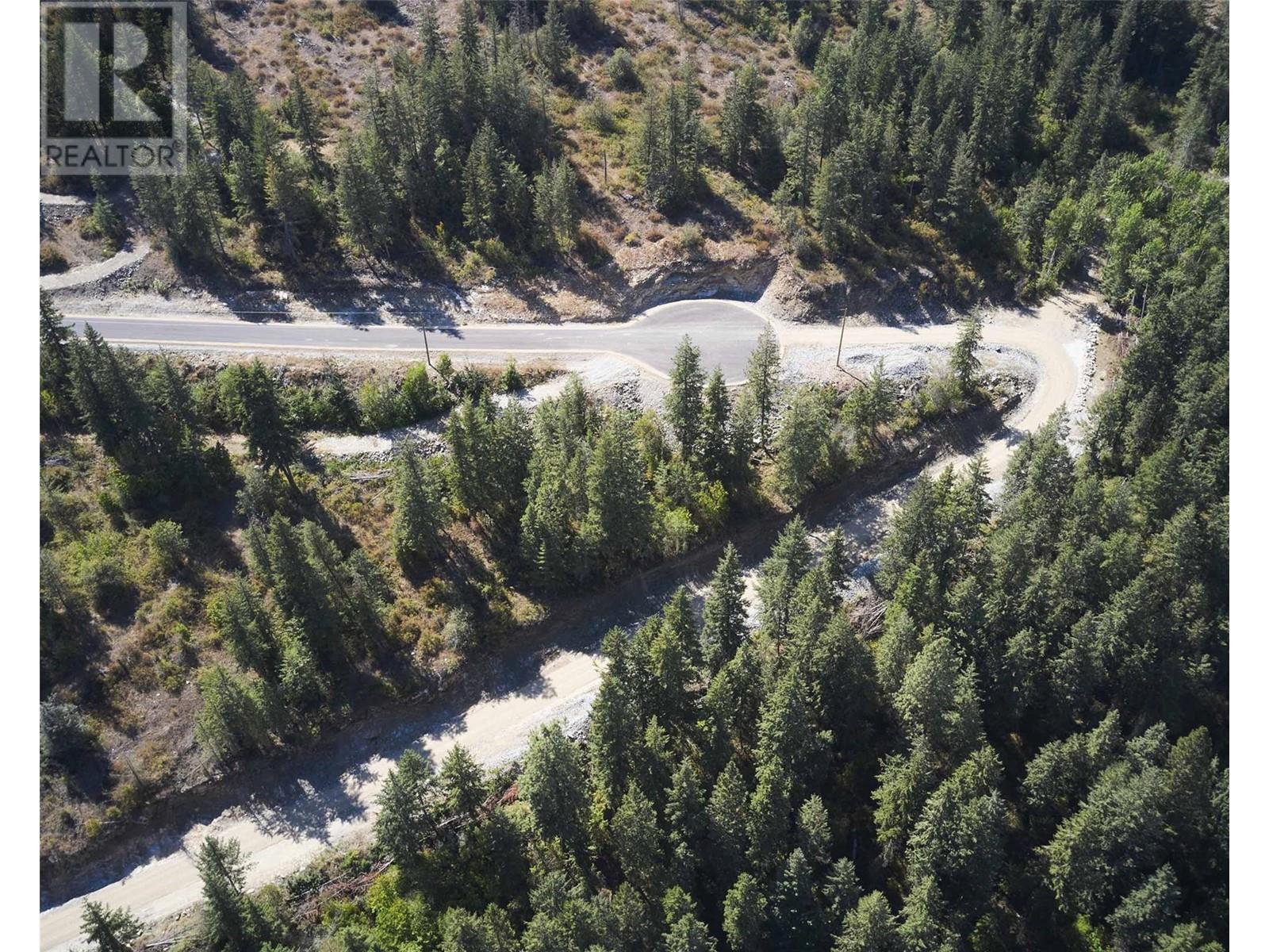  237 Crooked Pine Road, Enderby