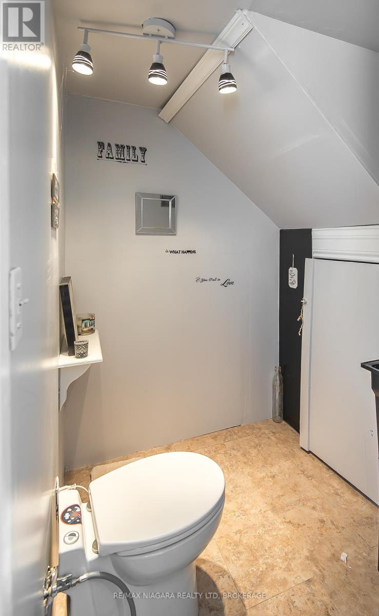 Photo 38 of 1791 Beamer Road, West Lincoln ON