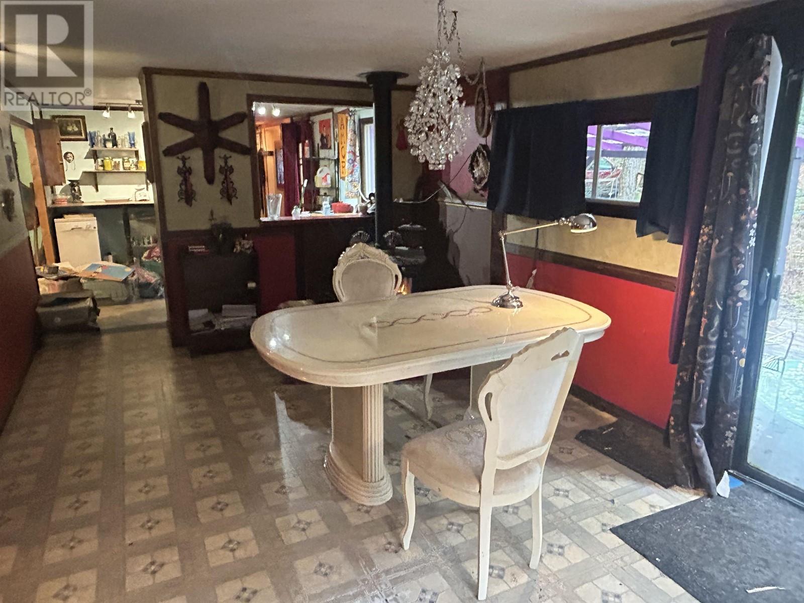 9063 PARADISE VALLEY ROAD, Squamish real estate listing R2982879