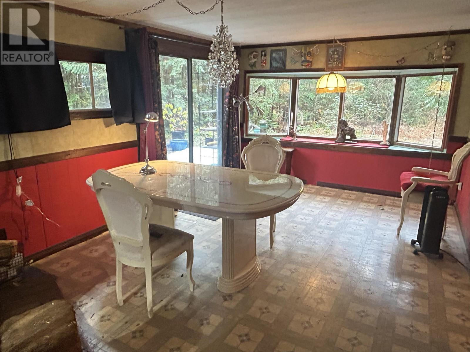 9063 PARADISE VALLEY ROAD, Squamish real estate listing R2982879