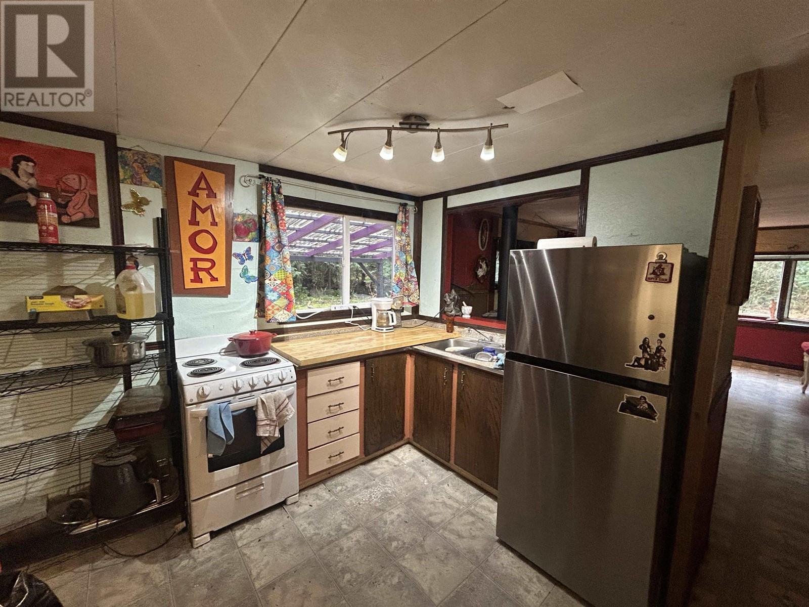 9063 PARADISE VALLEY ROAD, Squamish real estate listing R2982879