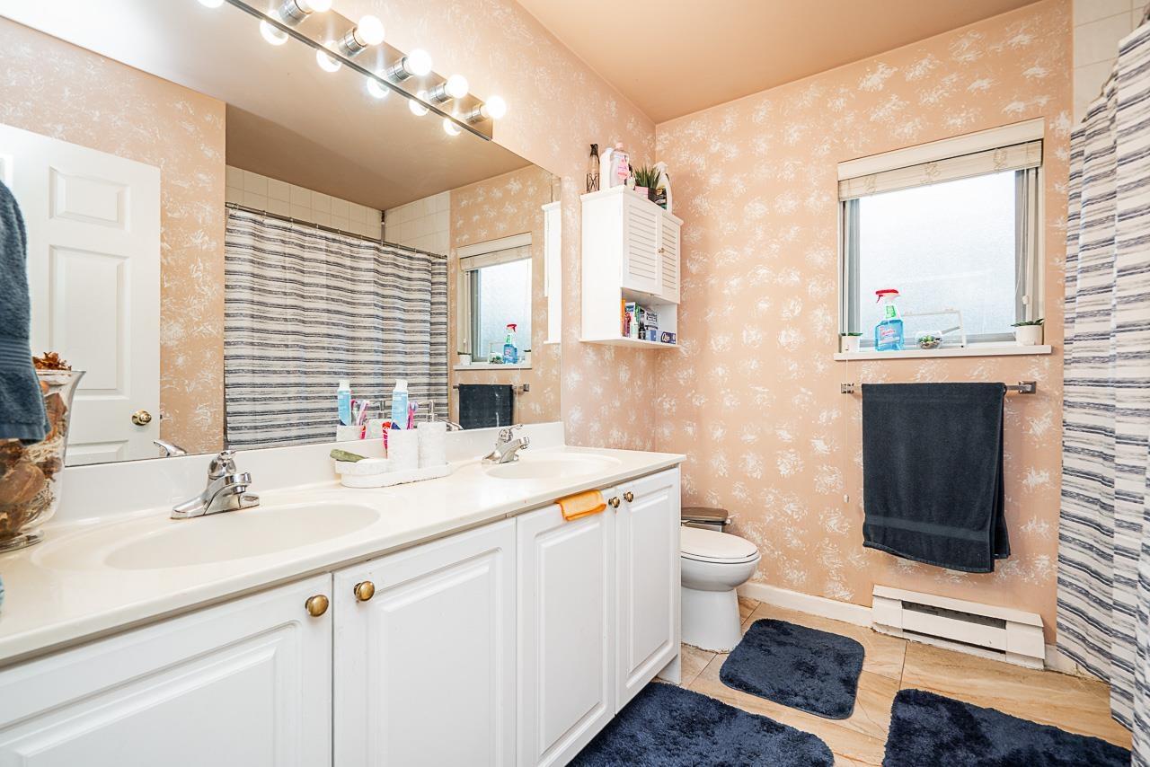 Photo 14 of 1 13660 84 Avenue, Surrey BC