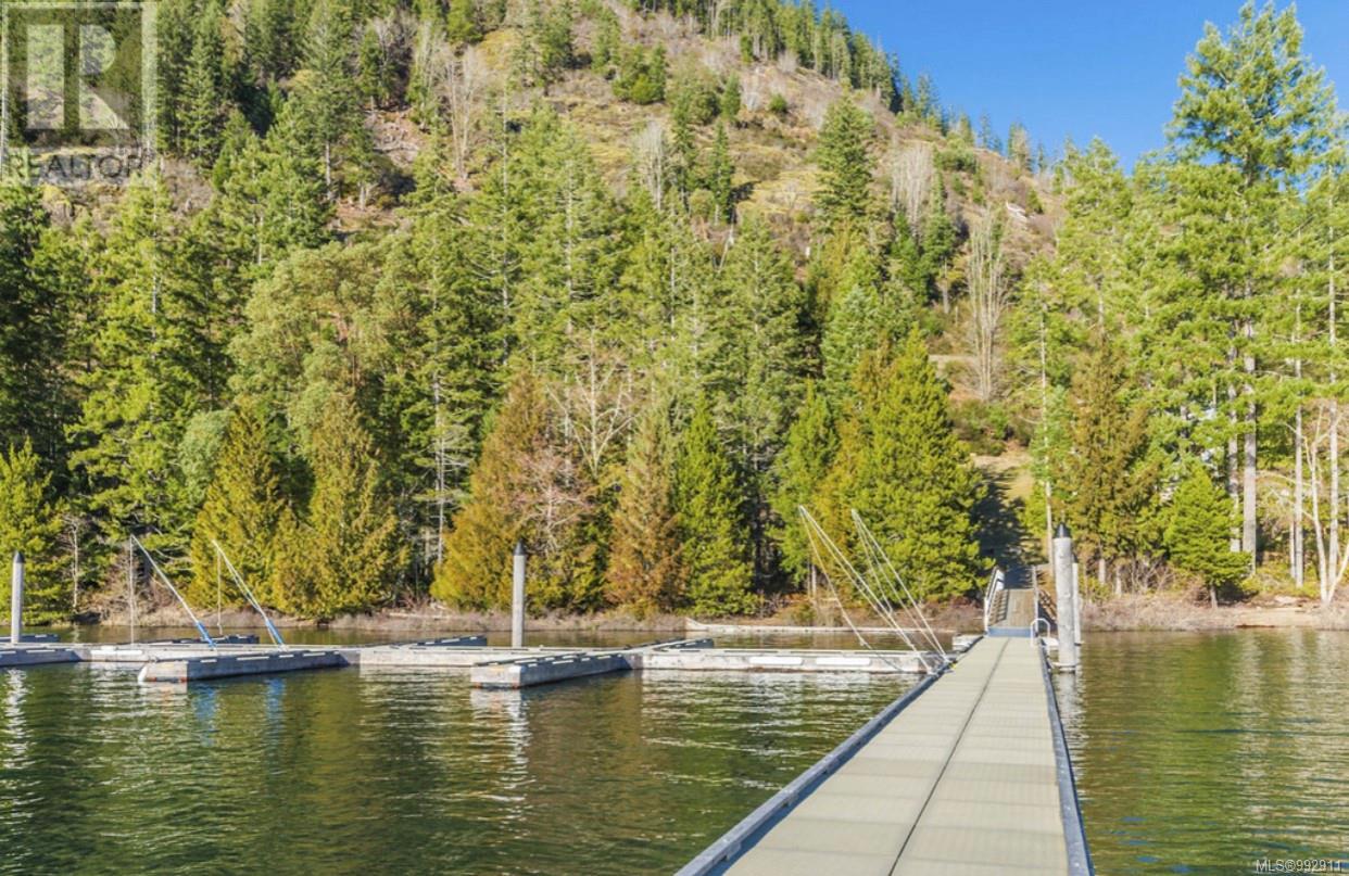 7405 Cottage Way, Lake Cowichan
