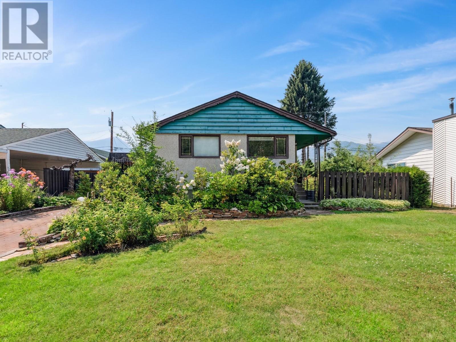 1150 MARIANNA Crescent, Trail