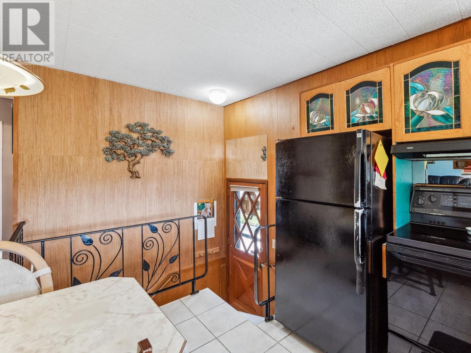 1150 MARIANNA Crescent, Trail