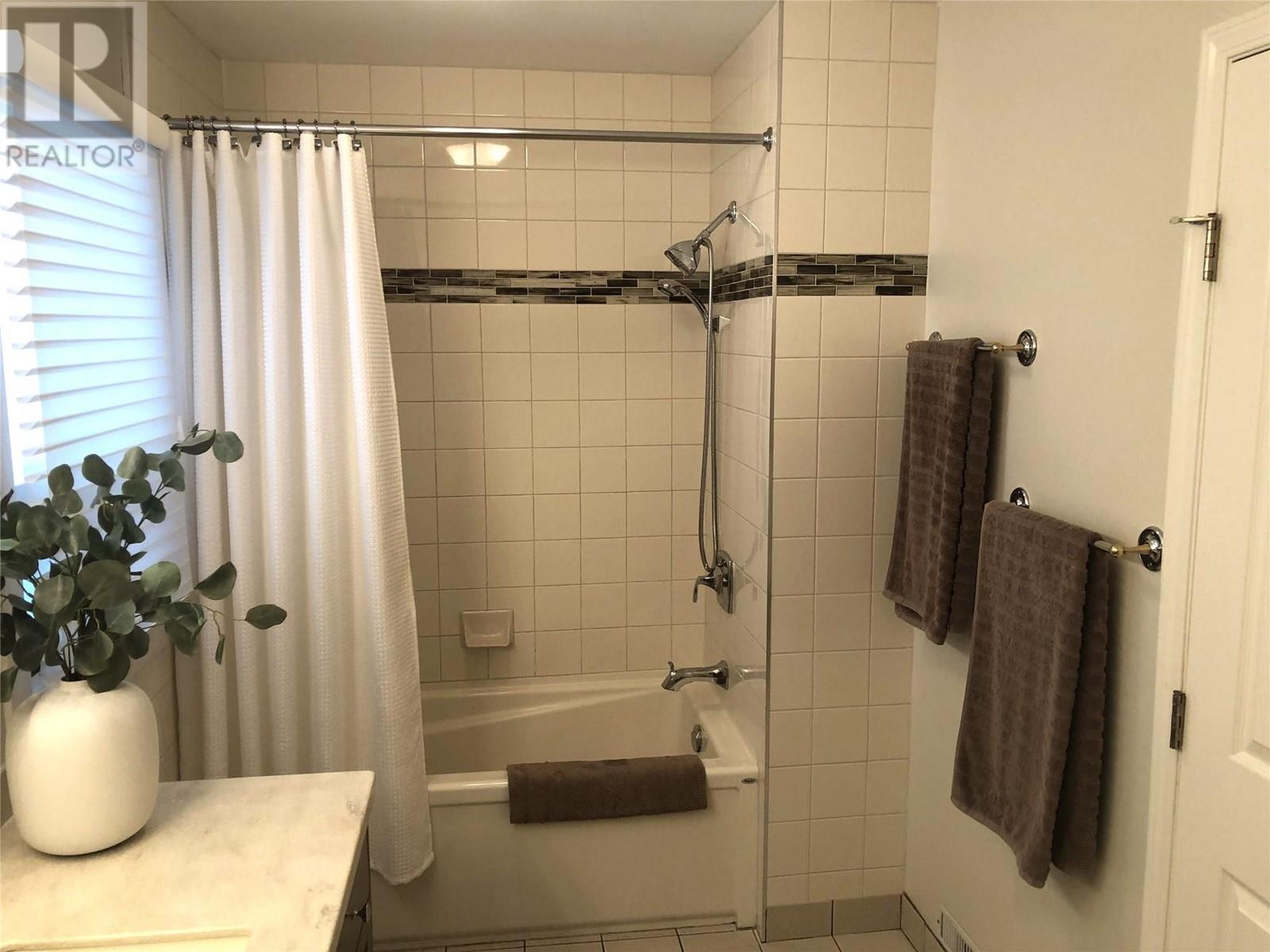 13420 Bristow Road, Summerland