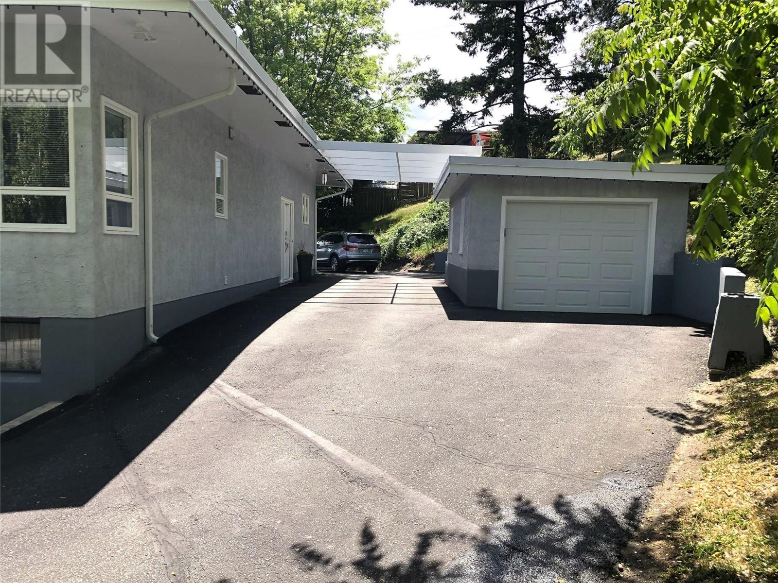 13420 Bristow Road, Summerland