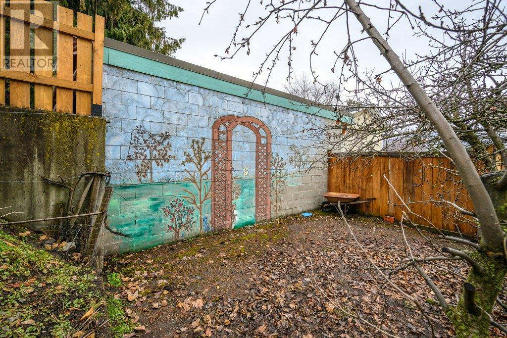  3908 21 Avenue, Vernon
