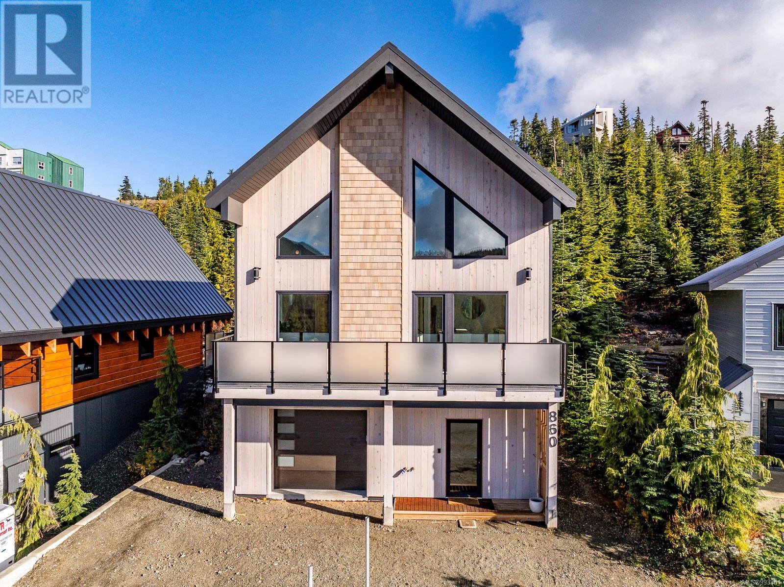 860 Cruikshank Ridge, Courtenay