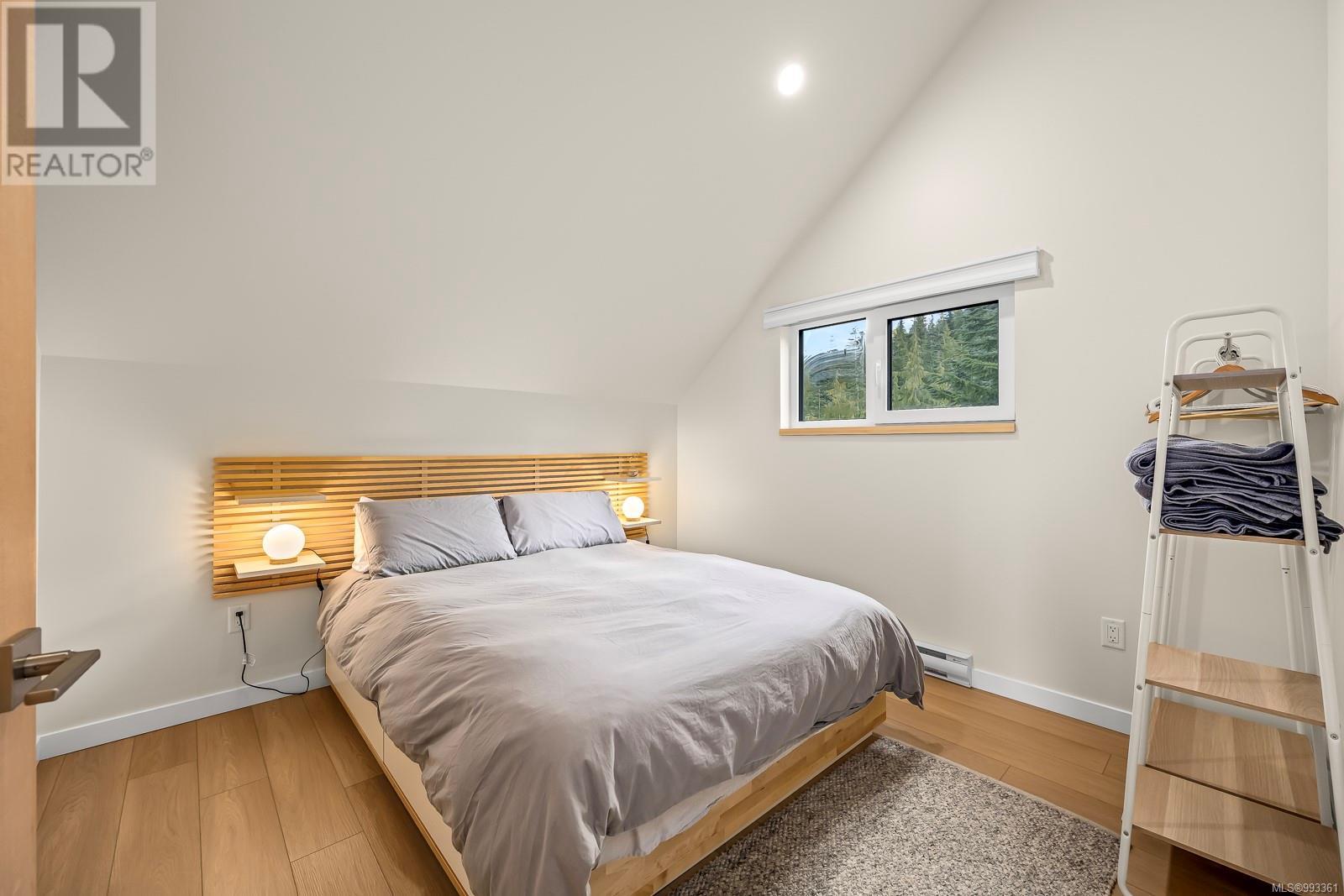 860 Cruikshank Ridge, Courtenay real estate listing 993361