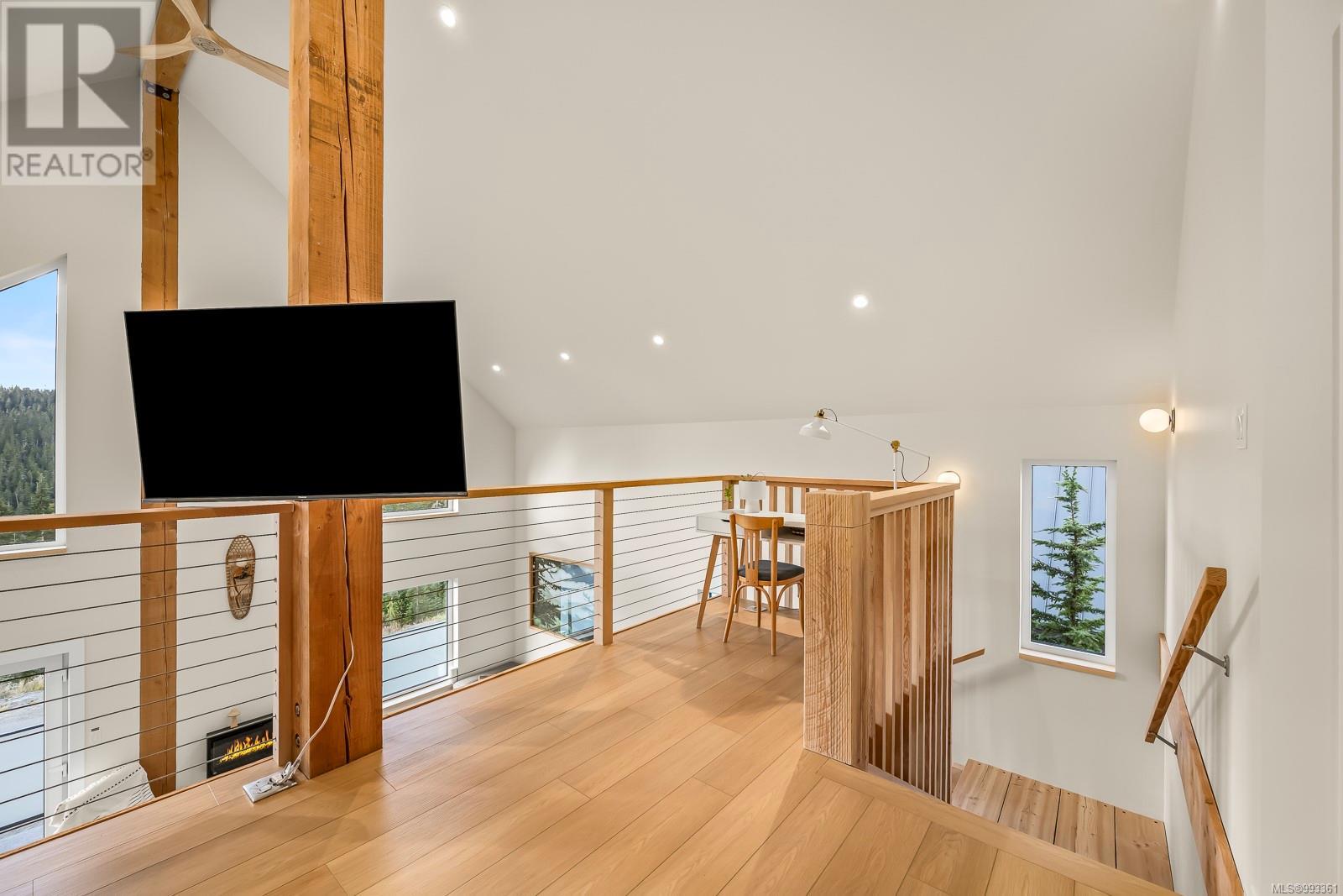 860 Cruikshank Ridge, Courtenay real estate listing 993361