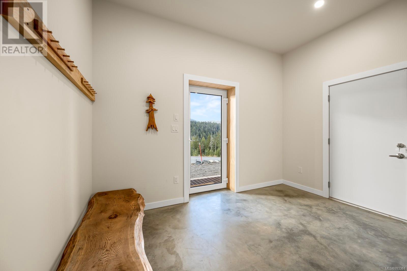 860 Cruikshank Ridge, Courtenay real estate listing 993361