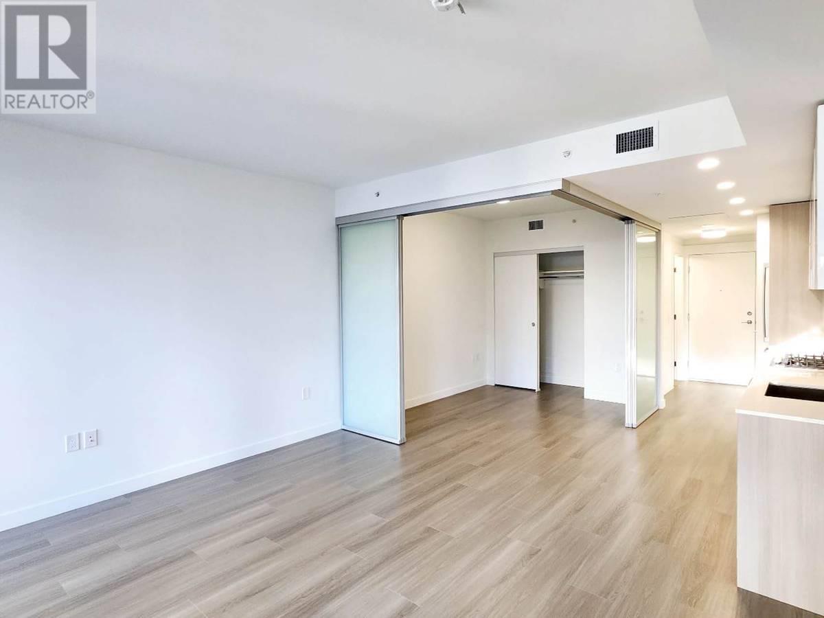 307 618 CARNARVON STREET, New Westminster
