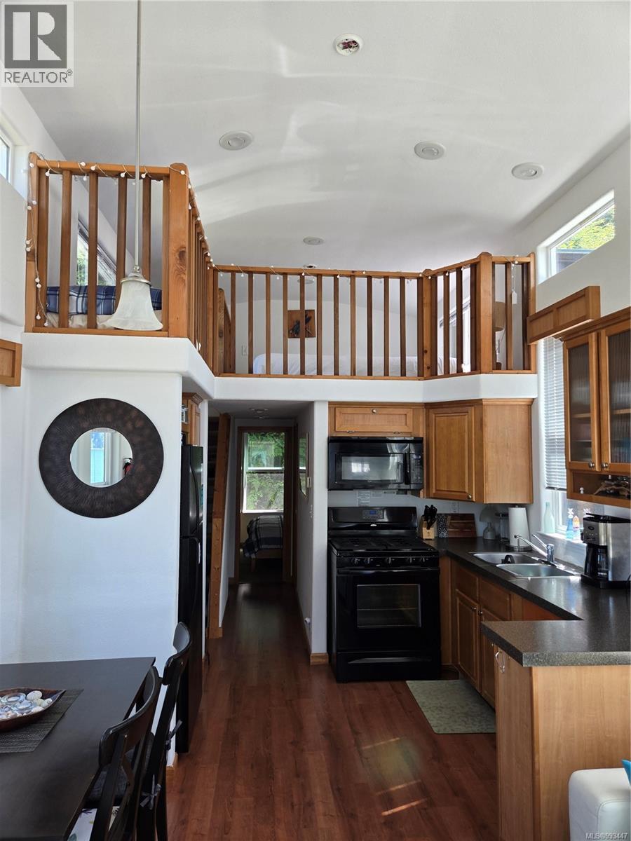 Photo 25 of 15 6340 Cerantes Rd, Port Renfrew BC