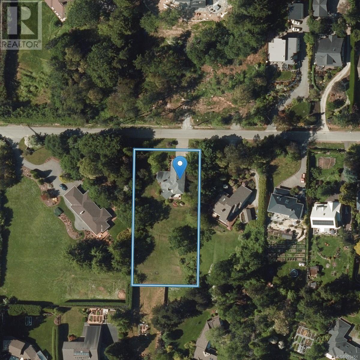 585 Norris Rd, North Saanich