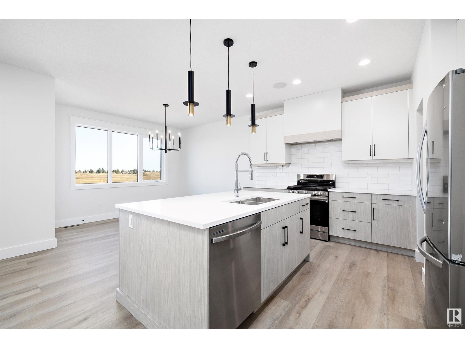 Photo 1 of 10232 92 A Av, Morinville AB