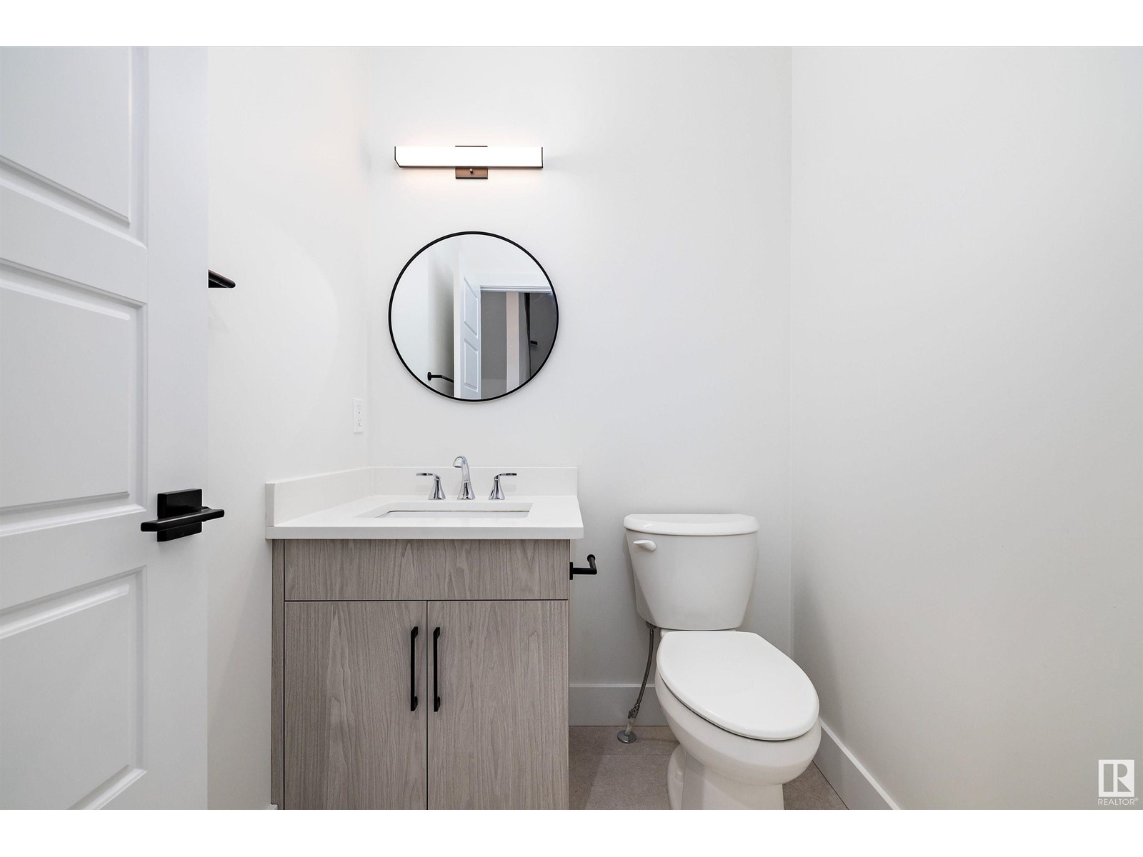 Photo 19 of 10232 92 A Av, Morinville AB