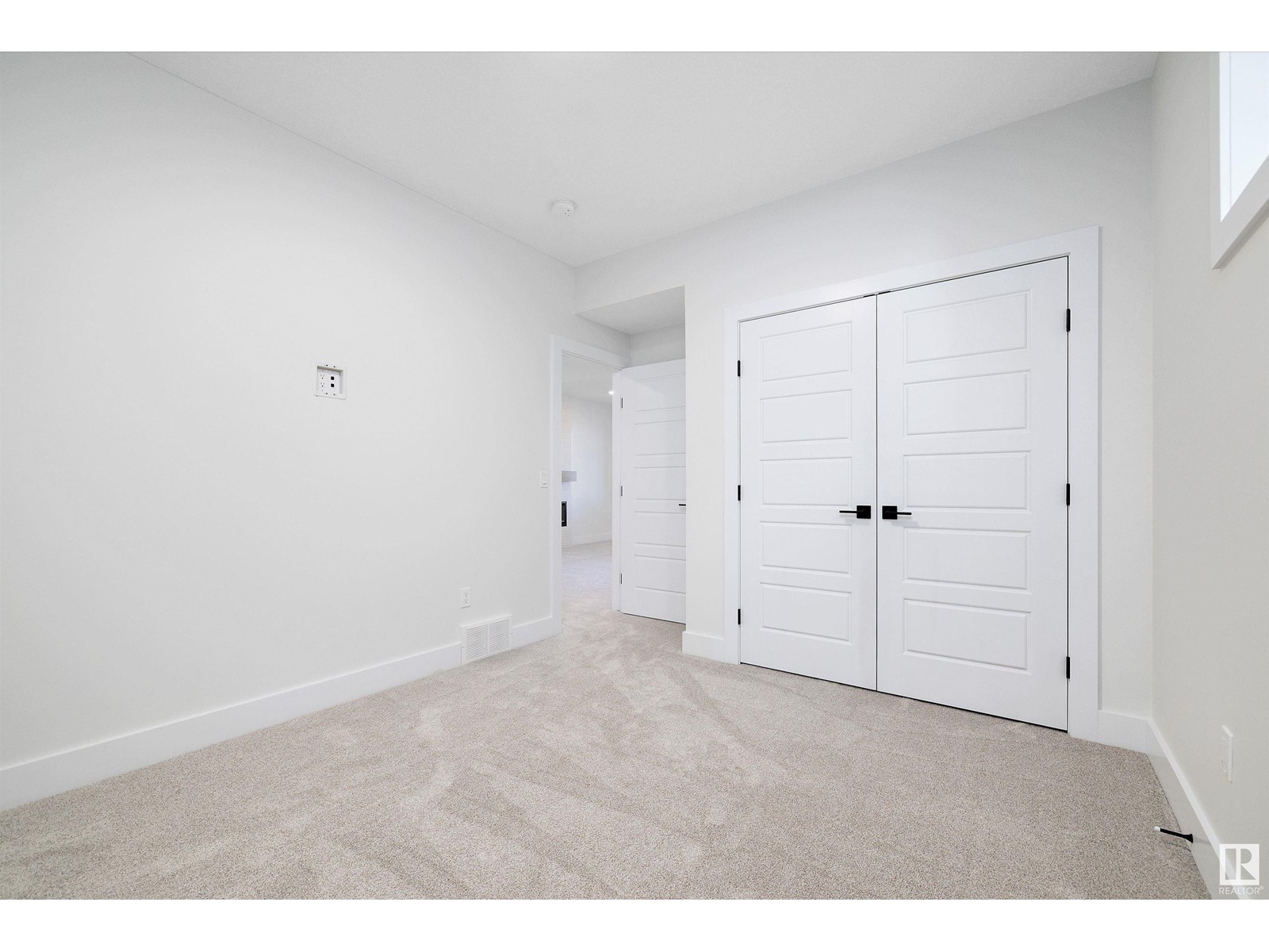 Photo 41 of 10232 92 A Av, Morinville AB
