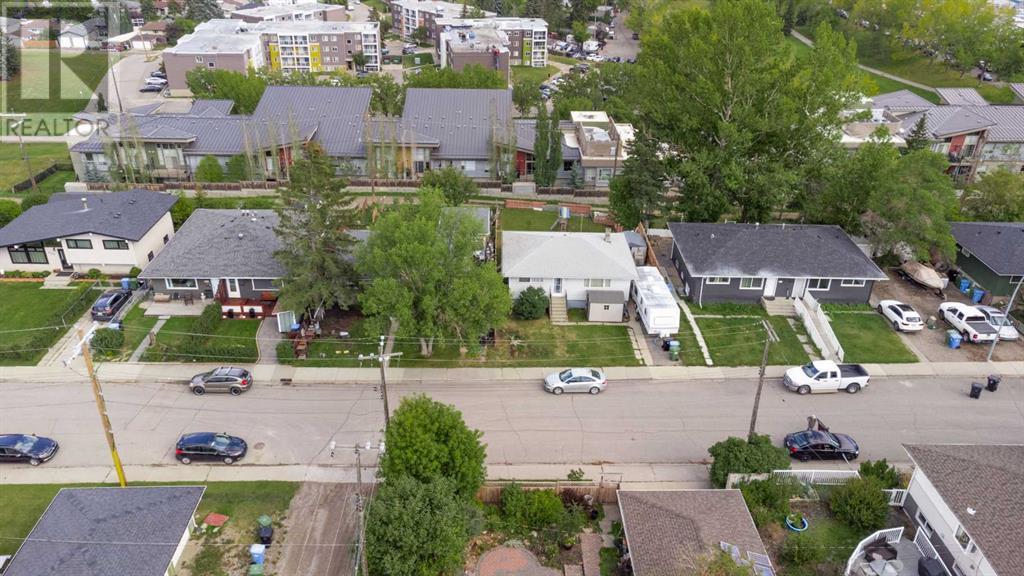Photo 11 of 4416 Centre A Street Ne, Calgary AB