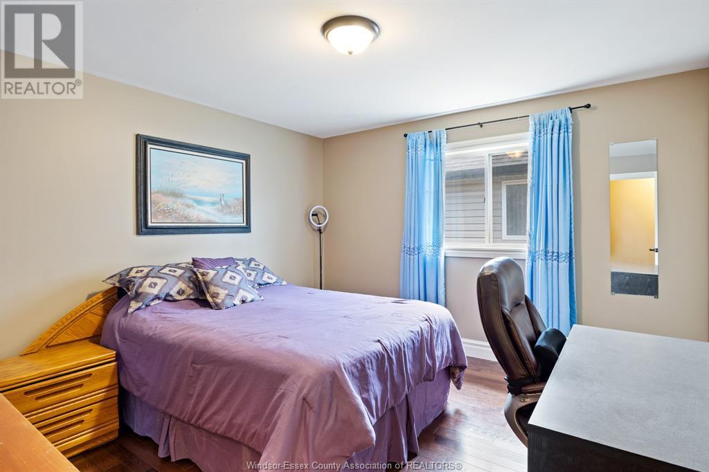 Photo 17 of 2131 Longfellow Avenue, Windsor ON
