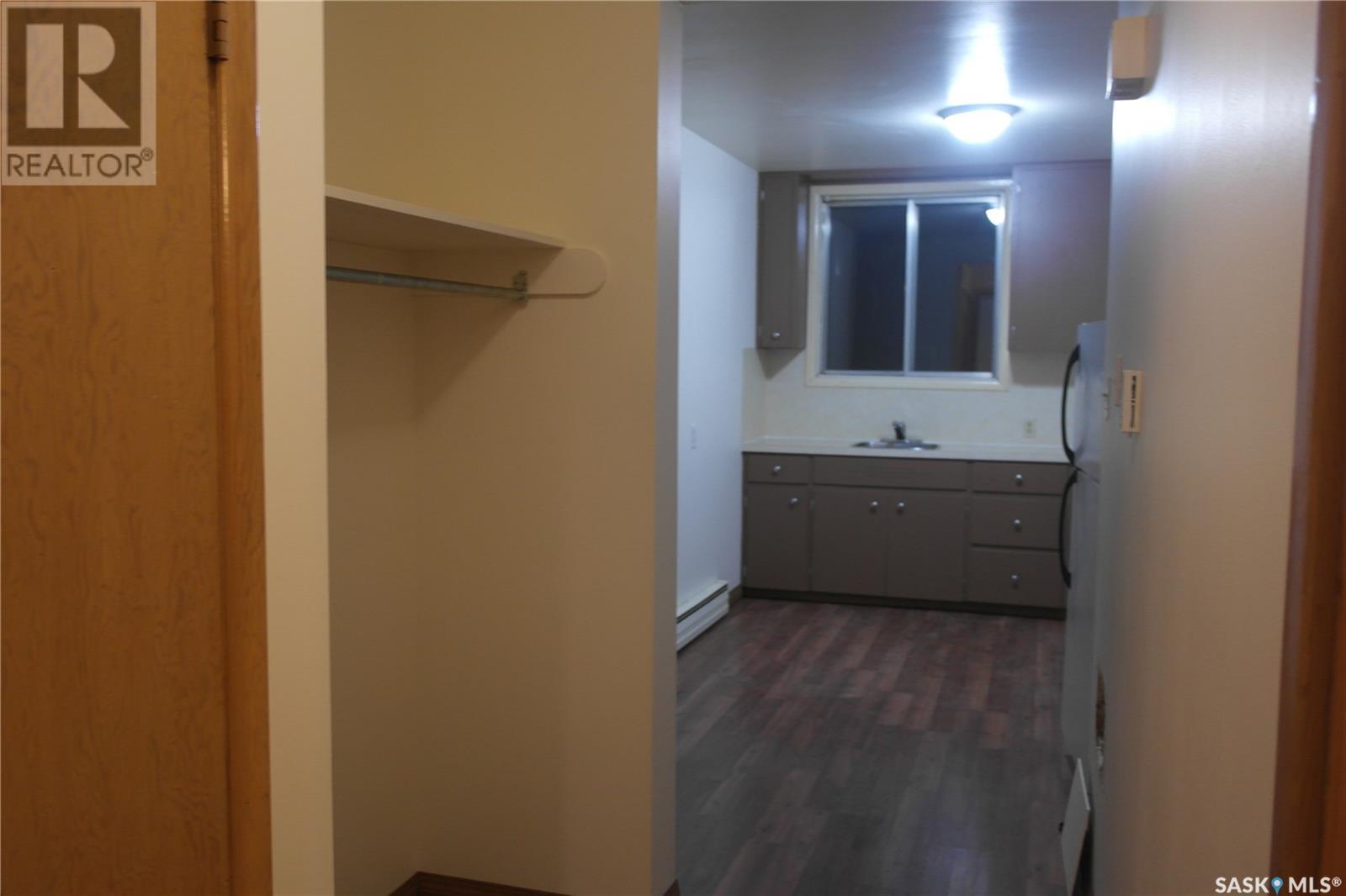 Multi-family House Low rise for Sale in  th AVENUE NW Swift Current 