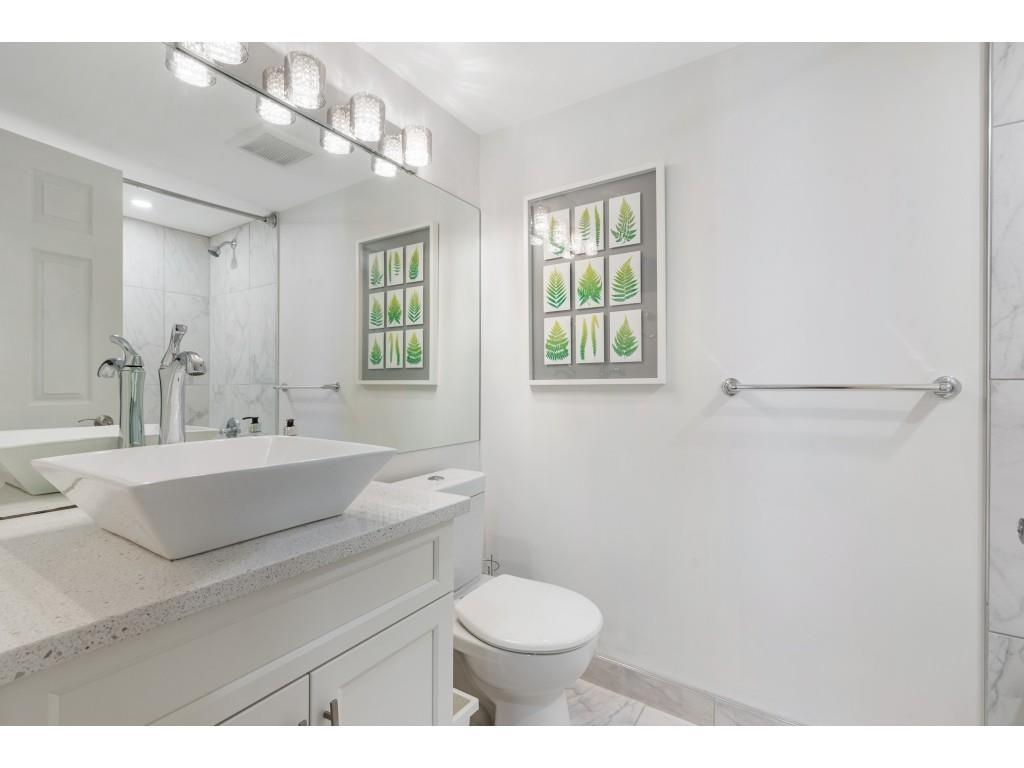 614 1350 VIDAL STREET, White Rock real estate listing R2981070