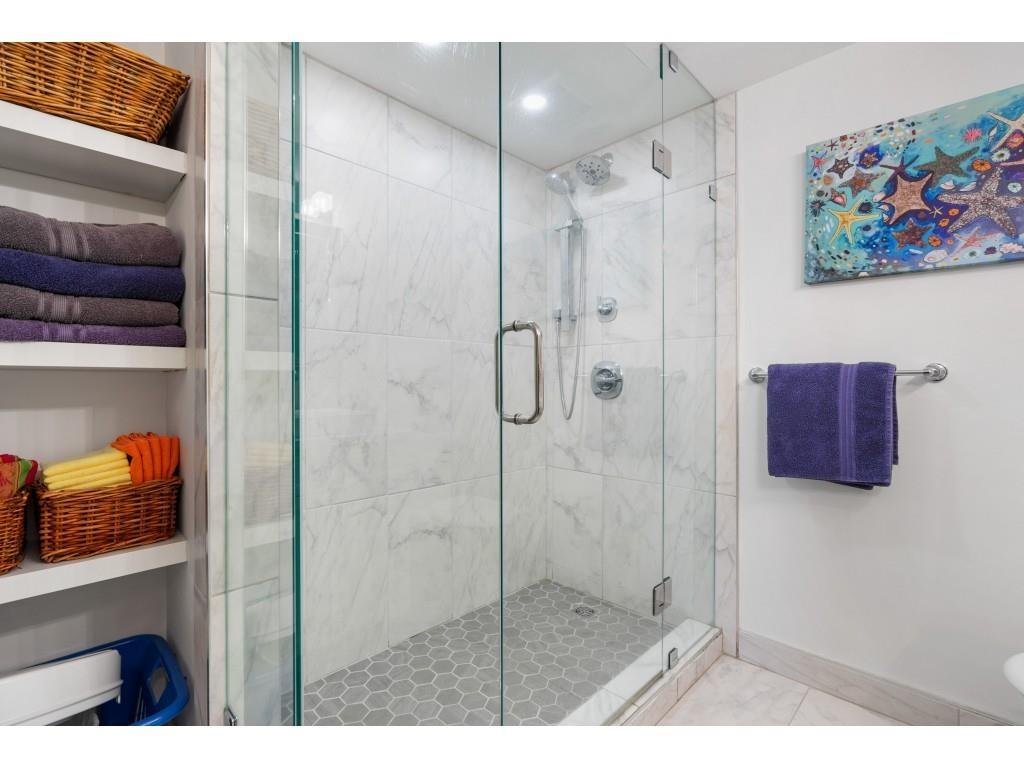 614 1350 VIDAL STREET, White Rock real estate listing R2981070