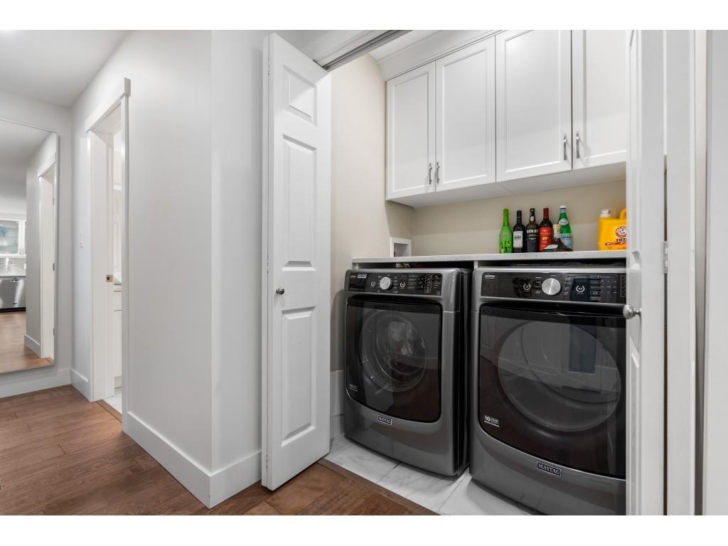 614 1350 VIDAL STREET, White Rock real estate listing R2981070