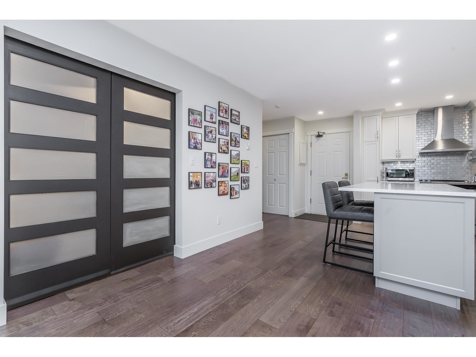 614 1350 VIDAL STREET, White Rock real estate listing R2981070