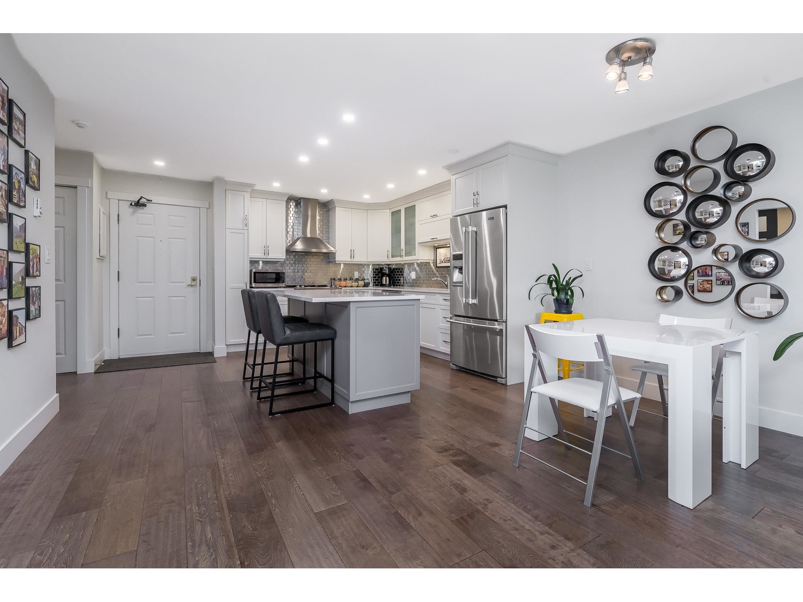 614 1350 VIDAL STREET, White Rock real estate listing R2981070