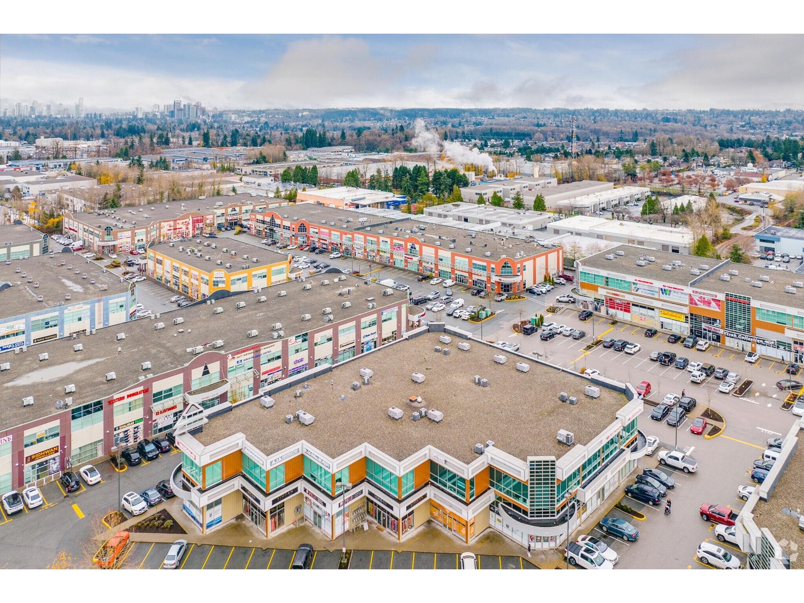 Photo 2 of 404 8148 128 Street, Surrey BC