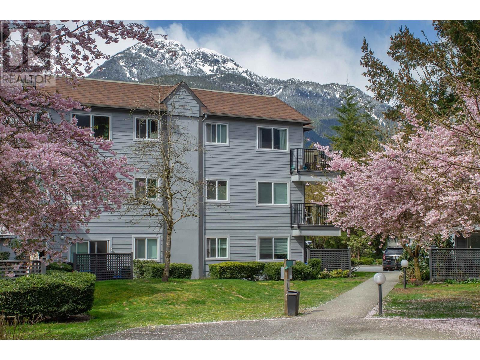 A109 40100 WILLOW CRESCENT, Squamish real estate listing R2983046