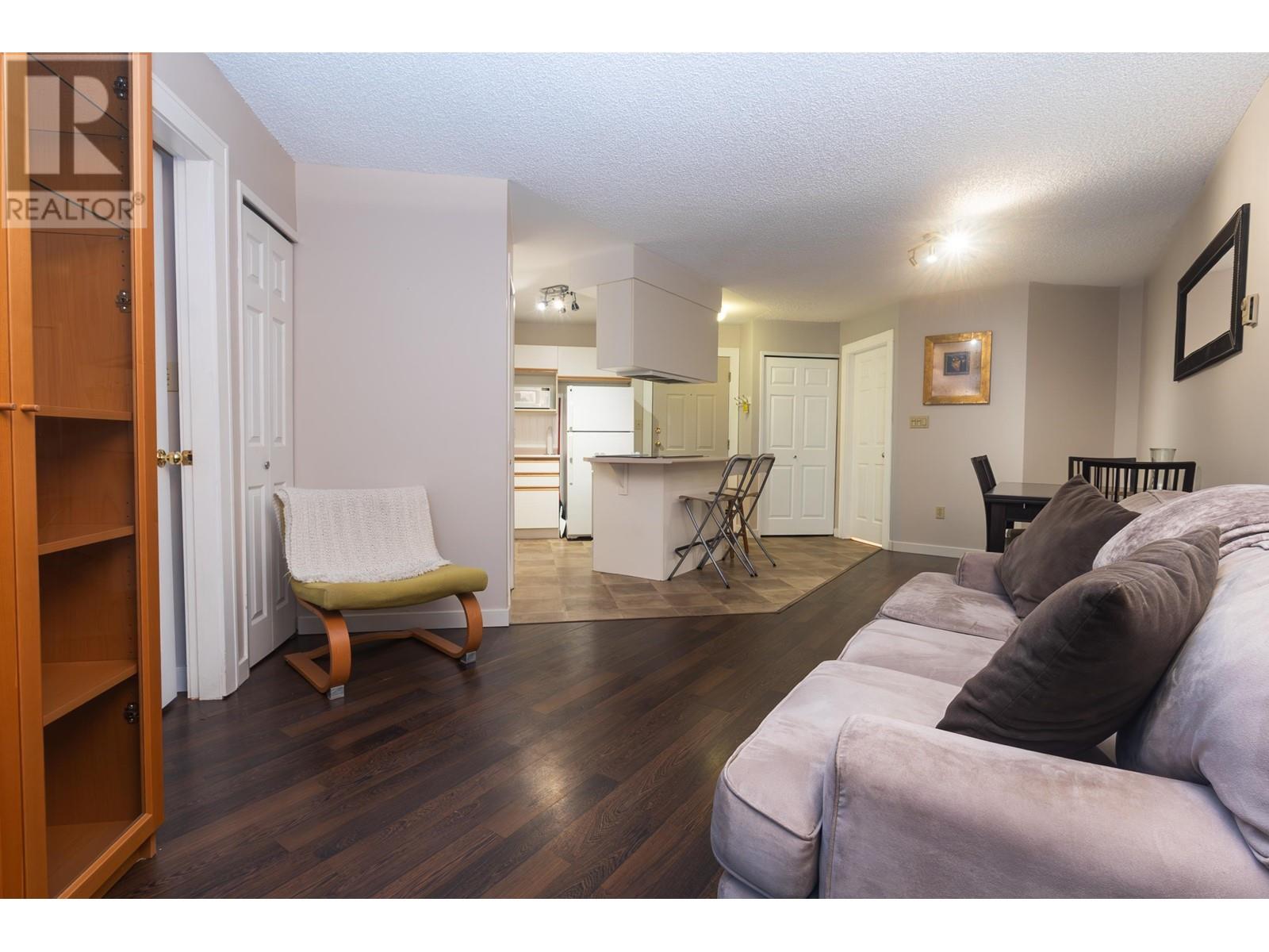 A109 40100 WILLOW CRESCENT, Squamish real estate listing R2983046