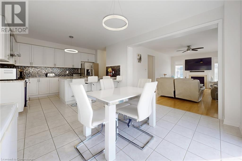 Photo 14 of 1829 Emberton Way, Innisfil ON