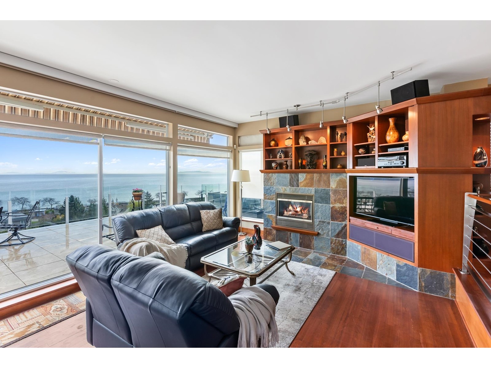 1235 OXFORD STREET, White Rock