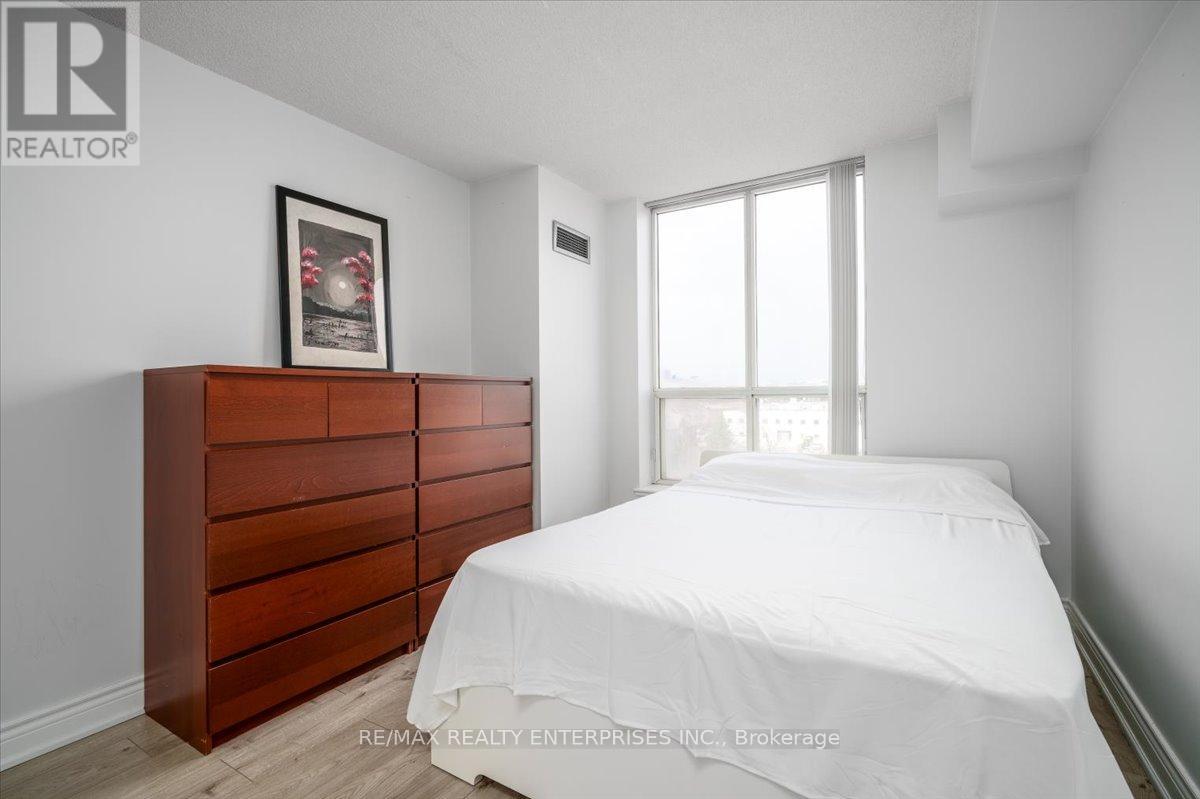 Photo 14 of 506 21 Overlea Boulevard, Toronto ON