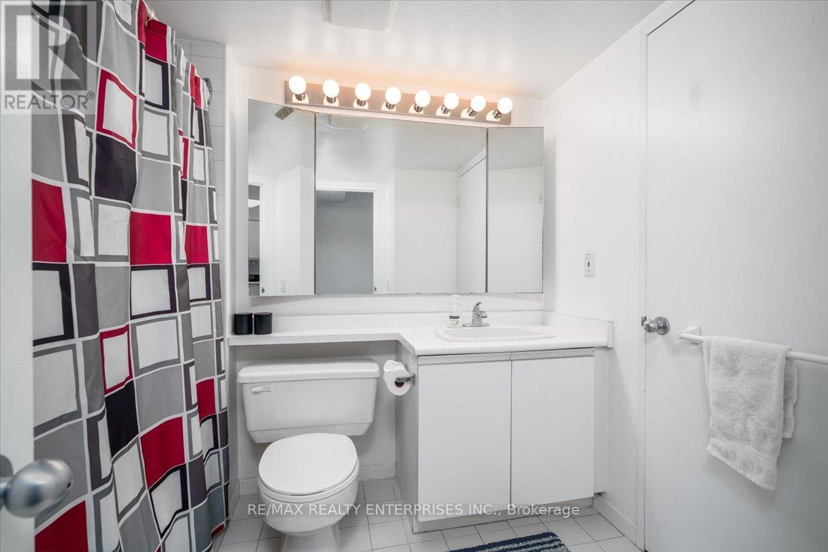 Photo 16 of 506 21 Overlea Boulevard, Toronto ON