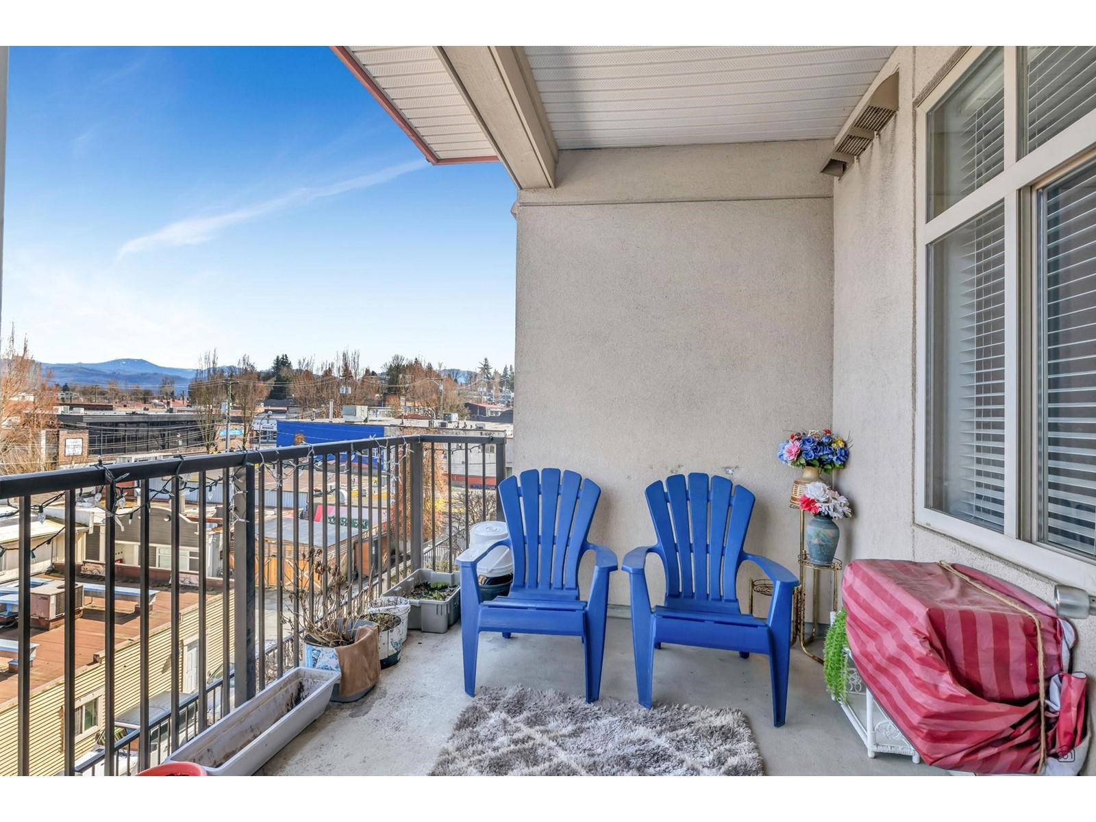 205 2632 PAULINE STREET, Abbotsford