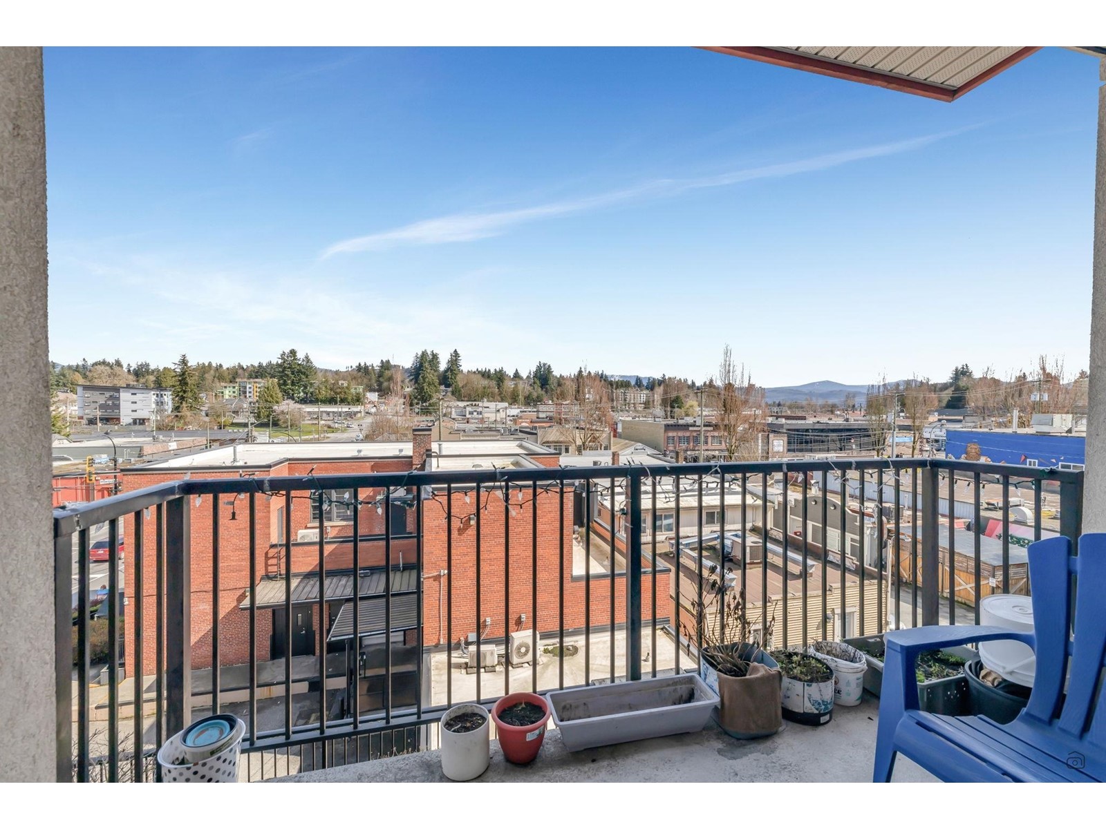 205 2632 PAULINE STREET, Abbotsford