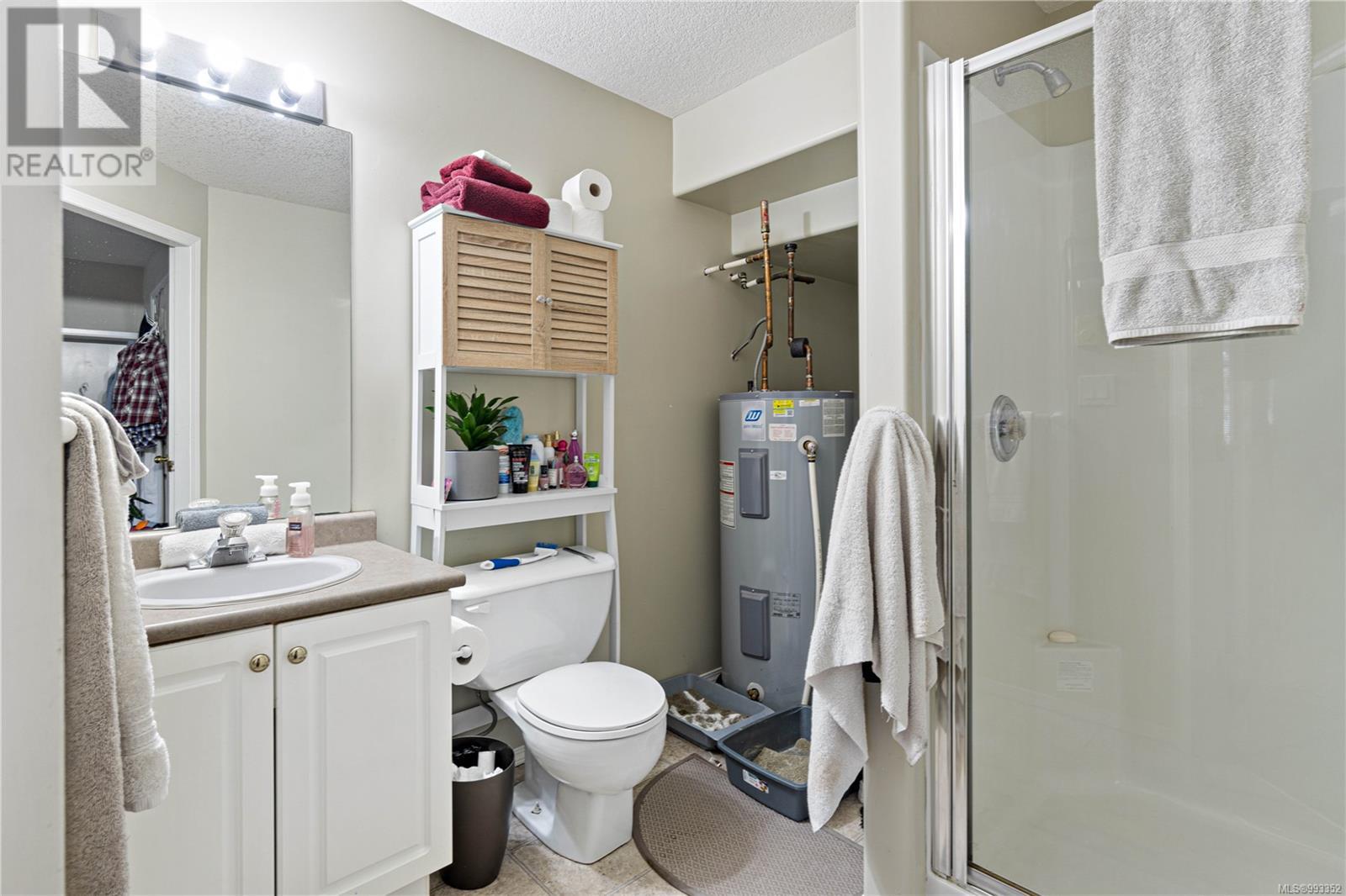 1394/1396 Graham Cres, Nanaimo real estate listing 993352