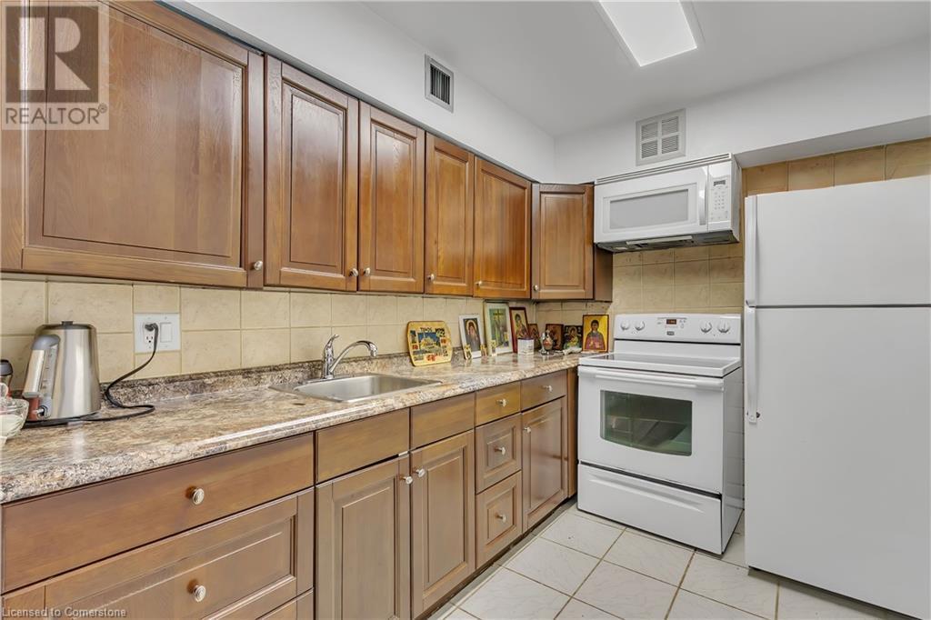 Photo 31 of 24 Southport Street Unit 756, Toronto ON